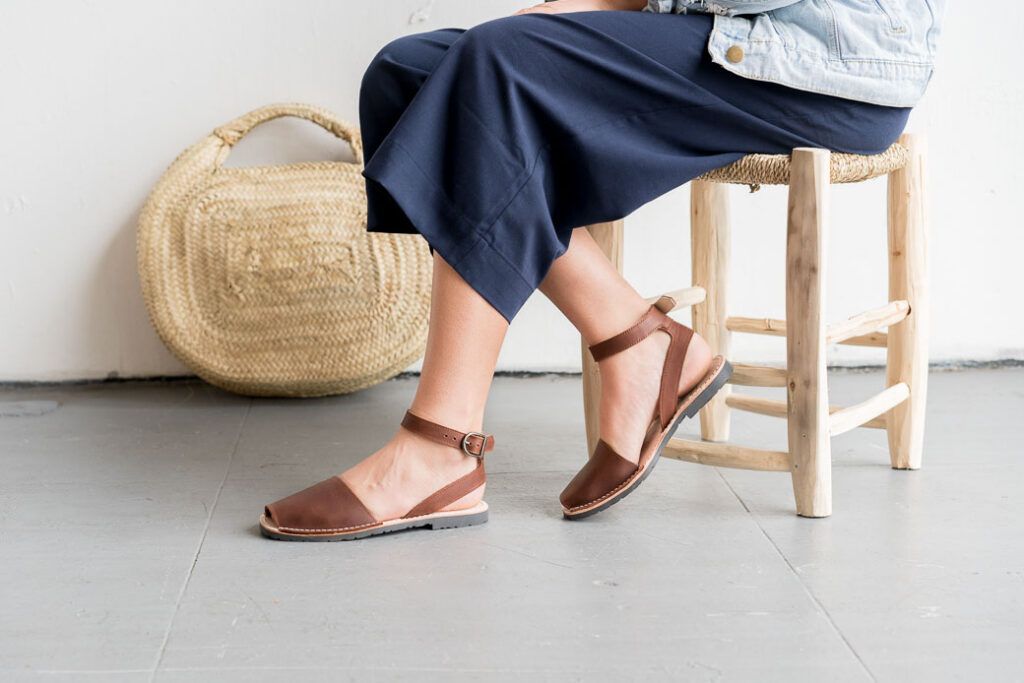 Pons Sandals